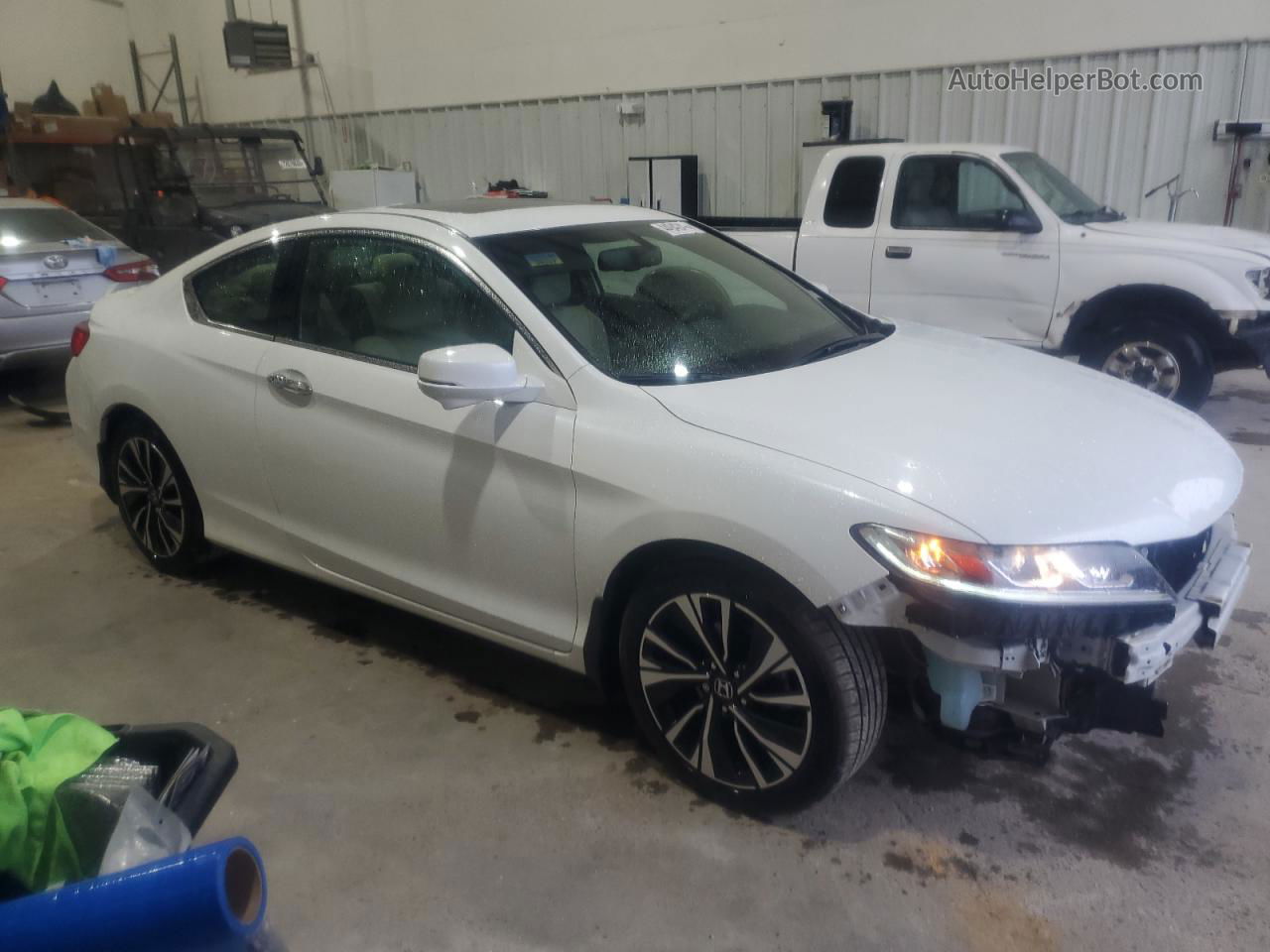 2017 Honda Accord Exl White vin: 1HGCT2B82HA004027