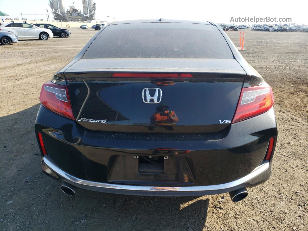 2017 Honda Accord Exl Черный vin: 1HGCT2B85HA001638