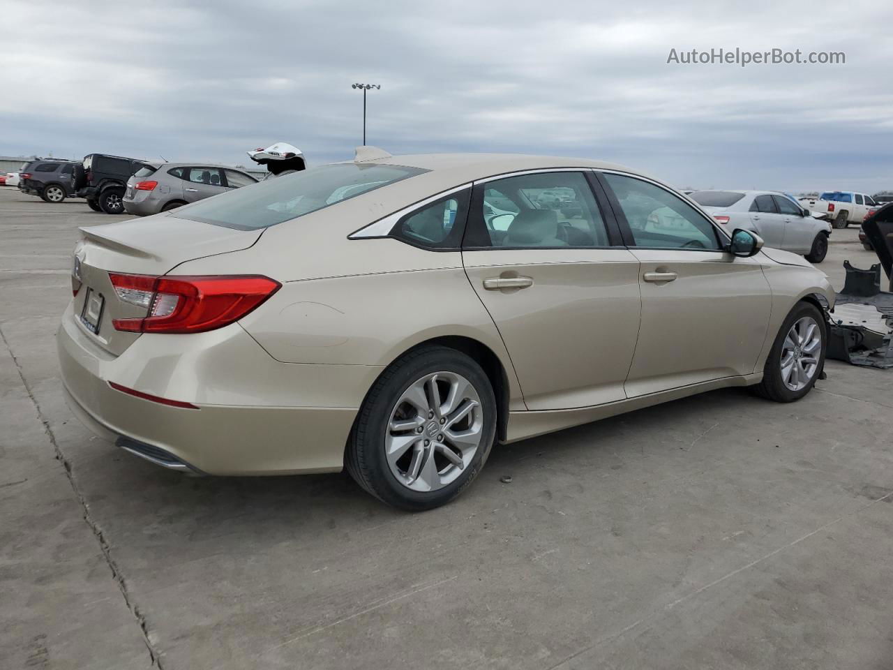 2019 Honda Accord Lx Gold vin: 1HGCV1F12KA082347