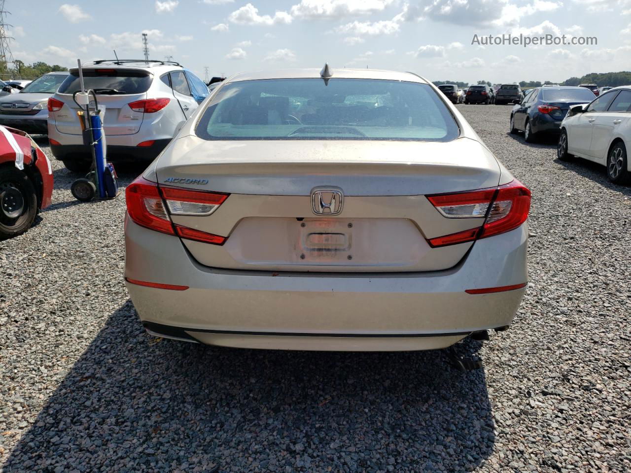 2019 Honda Accord Lx Gold vin: 1HGCV1F13KA008922