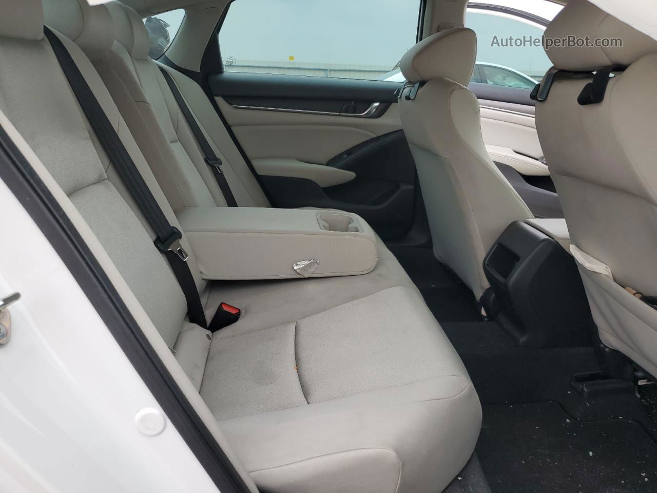 2018 Honda Accord Lx White vin: 1HGCV1F1XJA091618