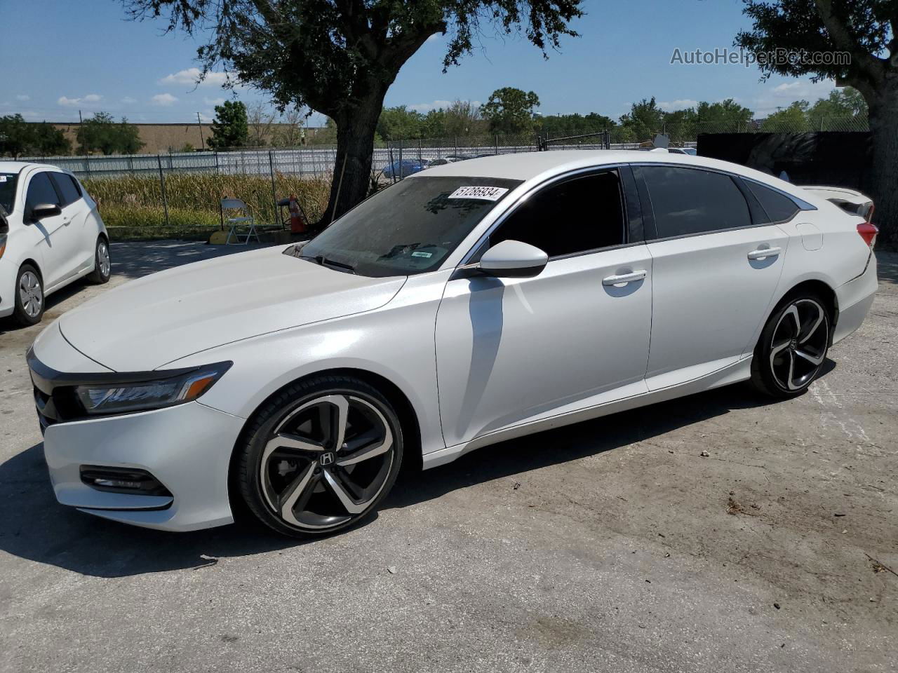 2018 Honda Accord Sport White vin: 1HGCV1F31JA119341