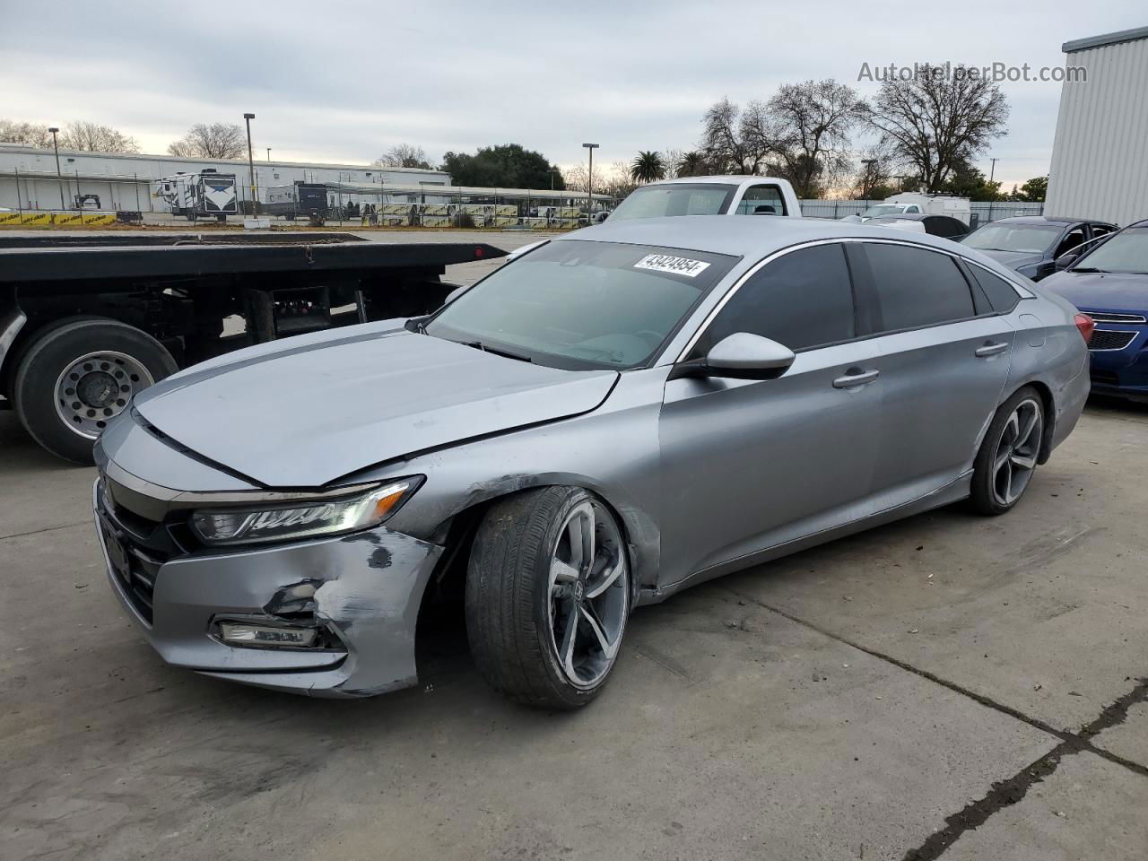 2018 Honda Accord Sport Silver vin: 1HGCV1F35JA238736