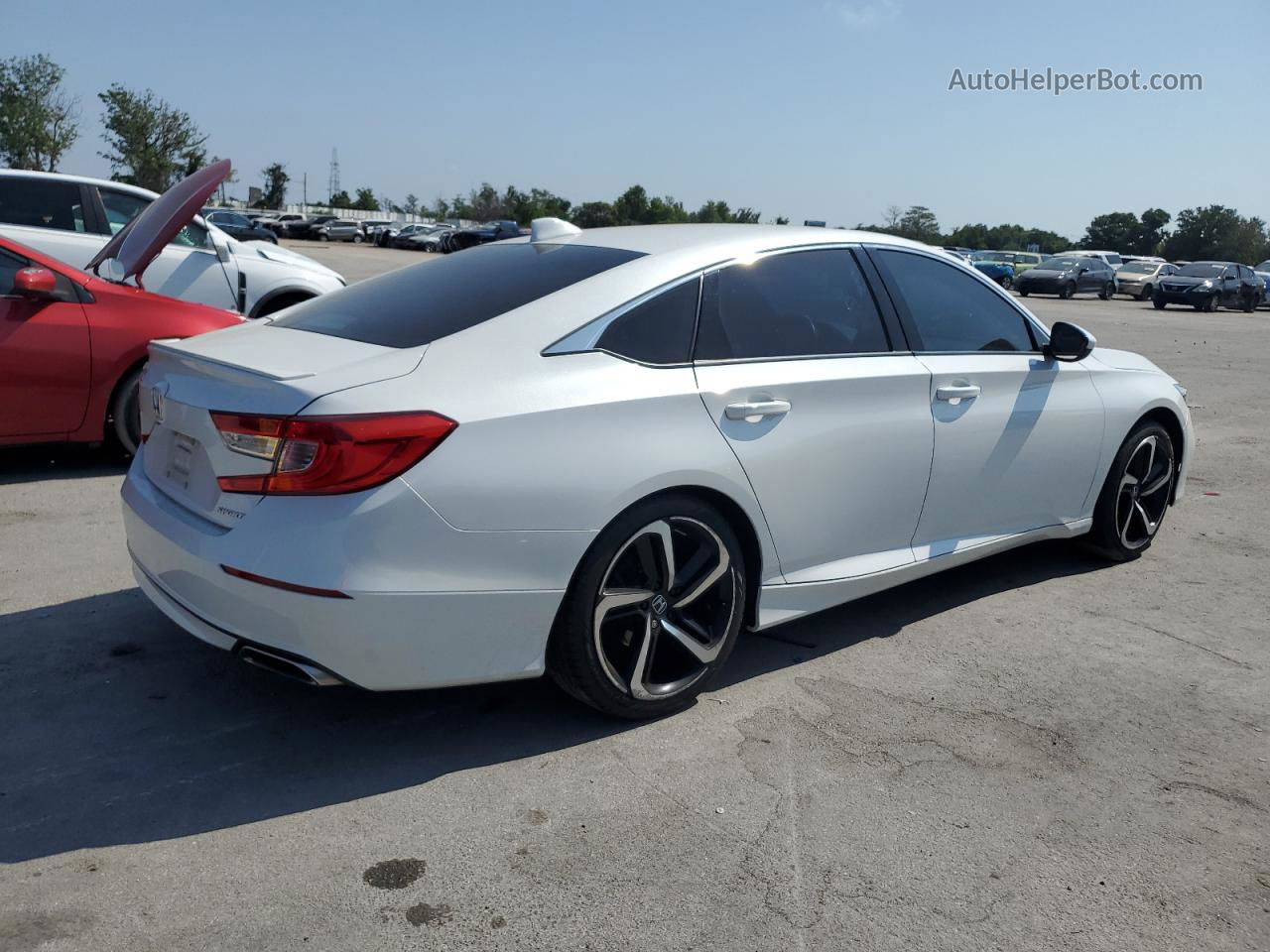 2018 Honda Accord Sport White vin: 1HGCV1F36JA014729