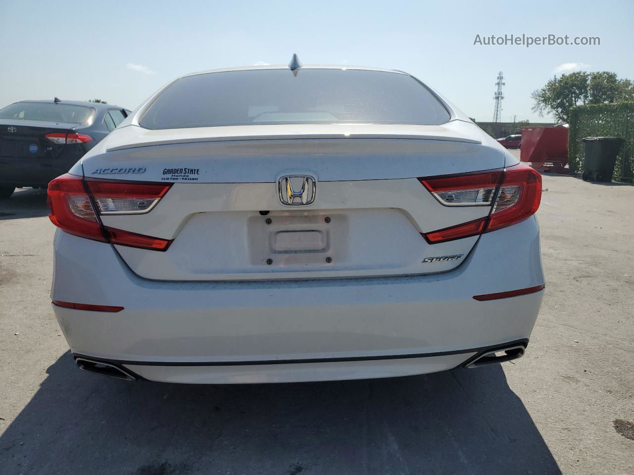 2018 Honda Accord Sport White vin: 1HGCV1F36JA014729