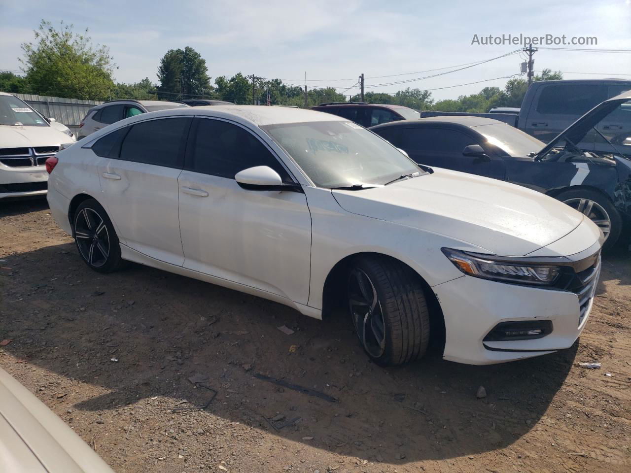 2018 Honda Accord Sport White vin: 1HGCV1F3XJA092575