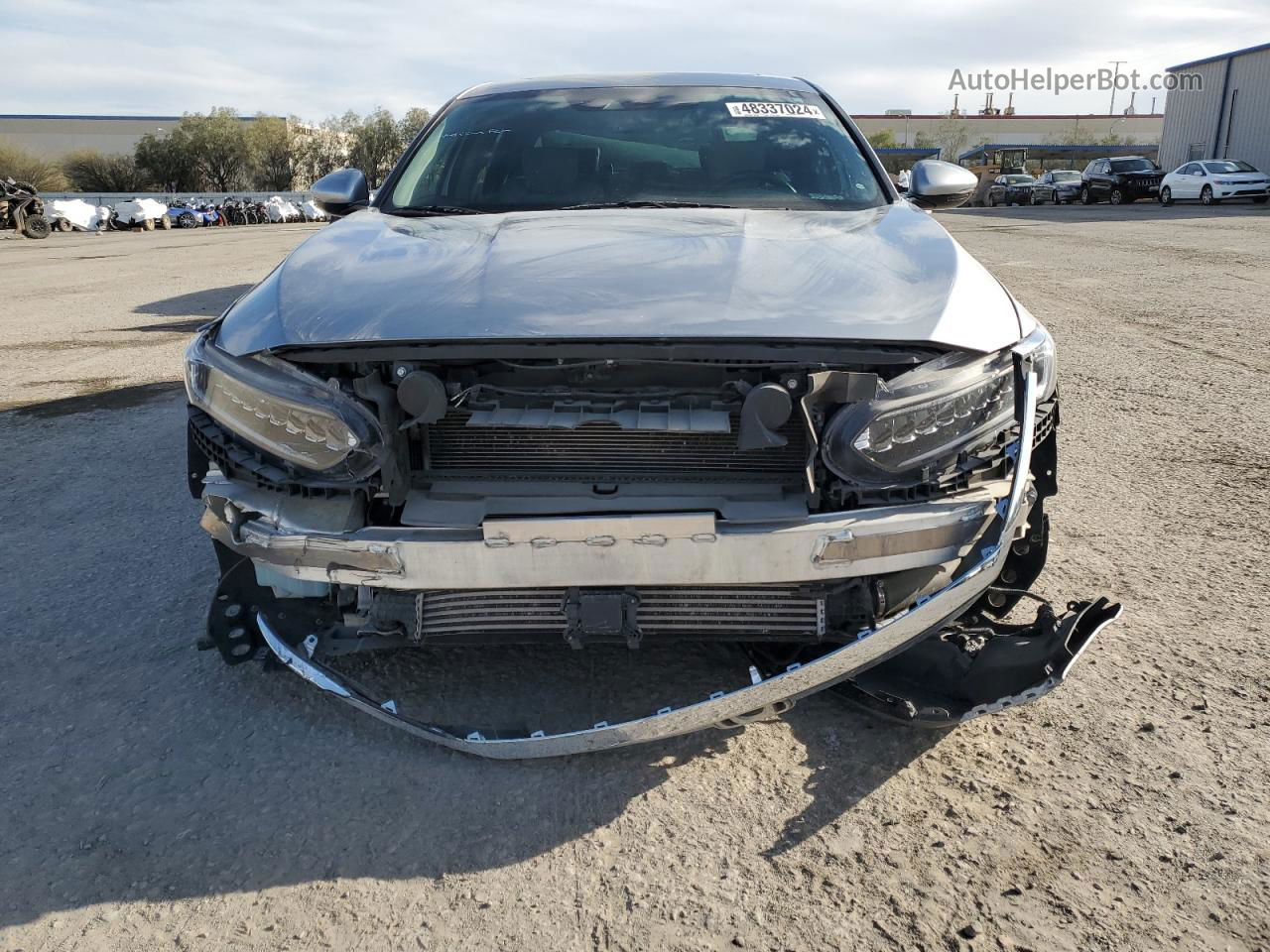 2018 Honda Accord Touring Silver vin: 1HGCV1F95JA133201