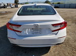 2018 Honda Accord Touring White vin: 1HGCV1F97JA065208