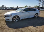 2018 Honda Accord Touring White vin: 1HGCV1F97JA065208