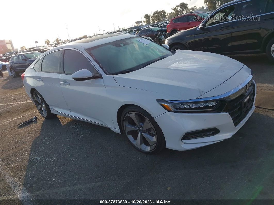 2018 Honda Accord Sedan Touring 1.5t White vin: 1HGCV1F99JA026779