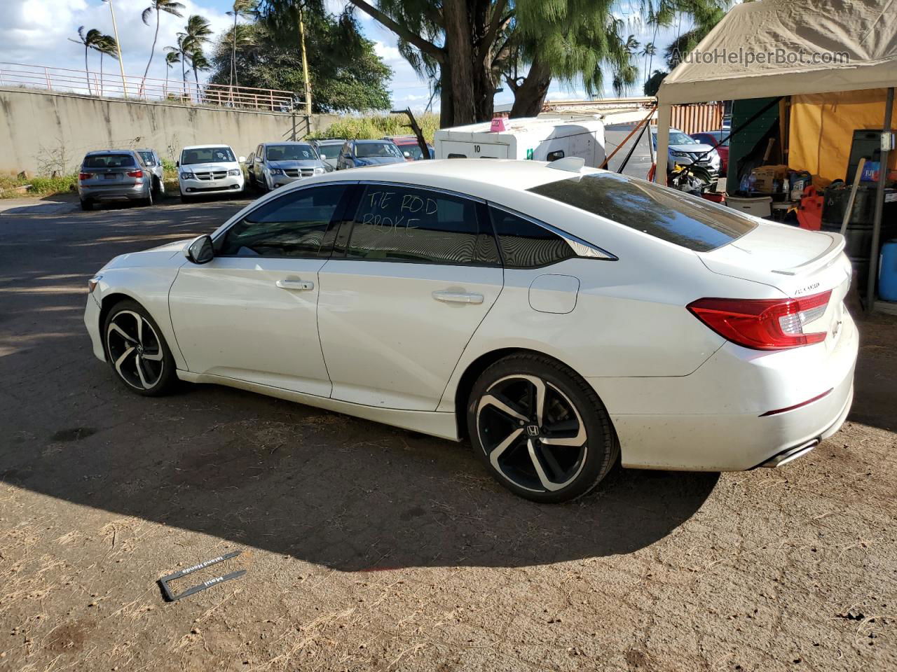 2018 Honda Accord Sport White vin: 1HGCV2F36JA021539