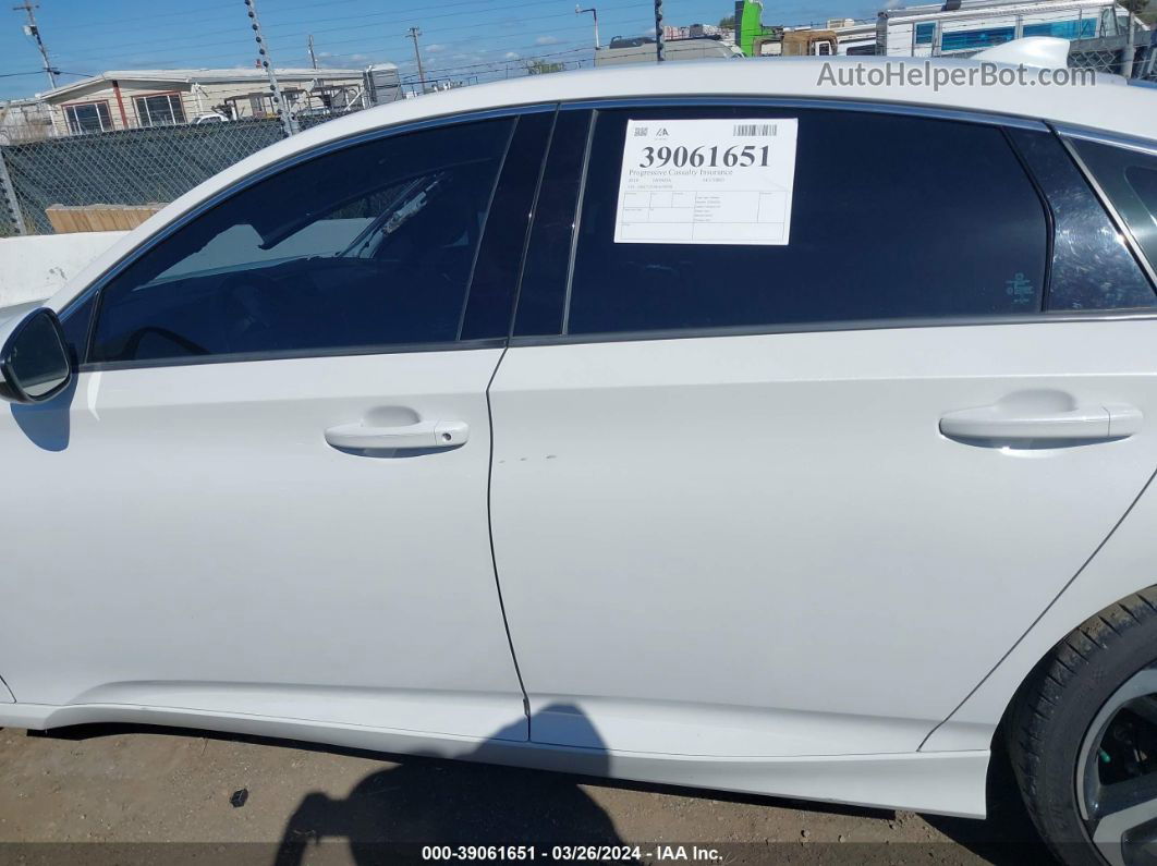 2018 Honda Accord Sport 2.0t White vin: 1HGCV2F38JA030548