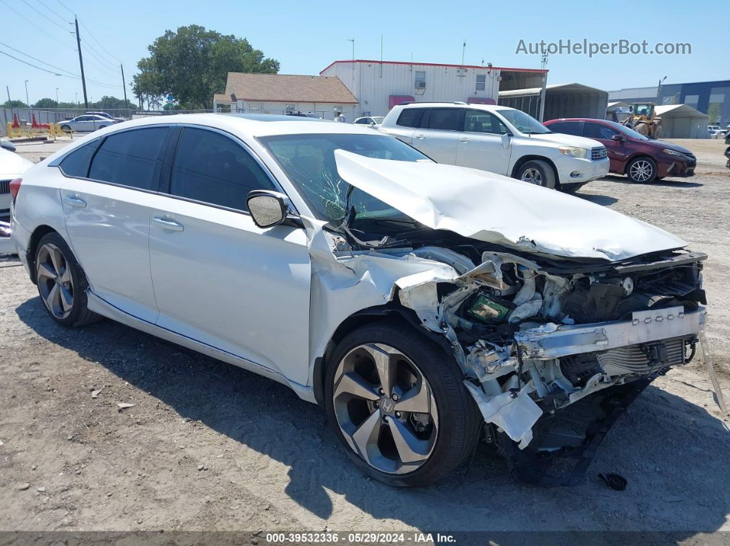 2019 Honda Accord Touring 2.0t White vin: 1HGCV2F91KA022667