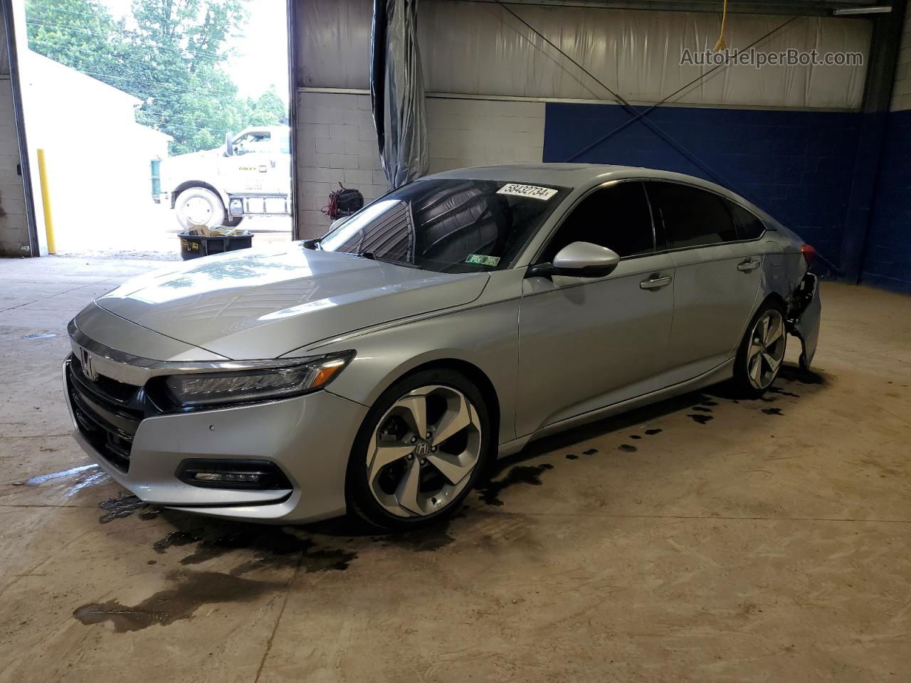 2019 Honda Accord Touring Серебряный vin: 1HGCV2F95KA007248