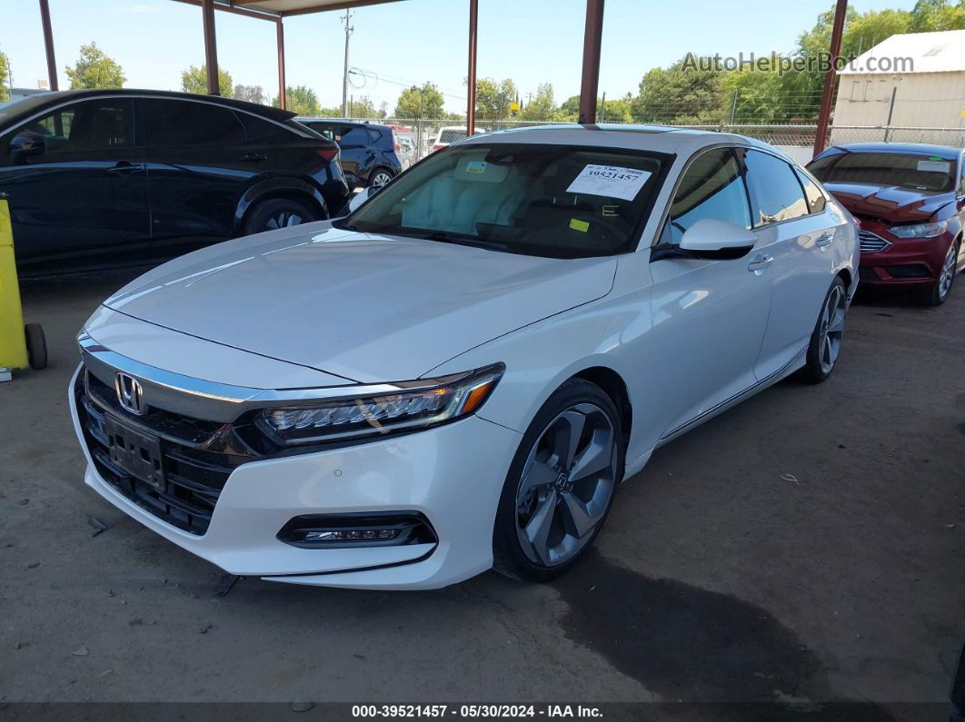 2019 Honda Accord Touring 2.0t White vin: 1HGCV2F96KA021207