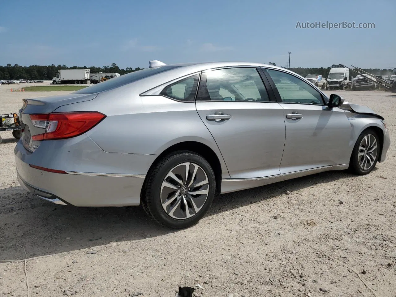 2018 Honda Accord Touring Hybrid Silver vin: 1HGCV3F95JA005388