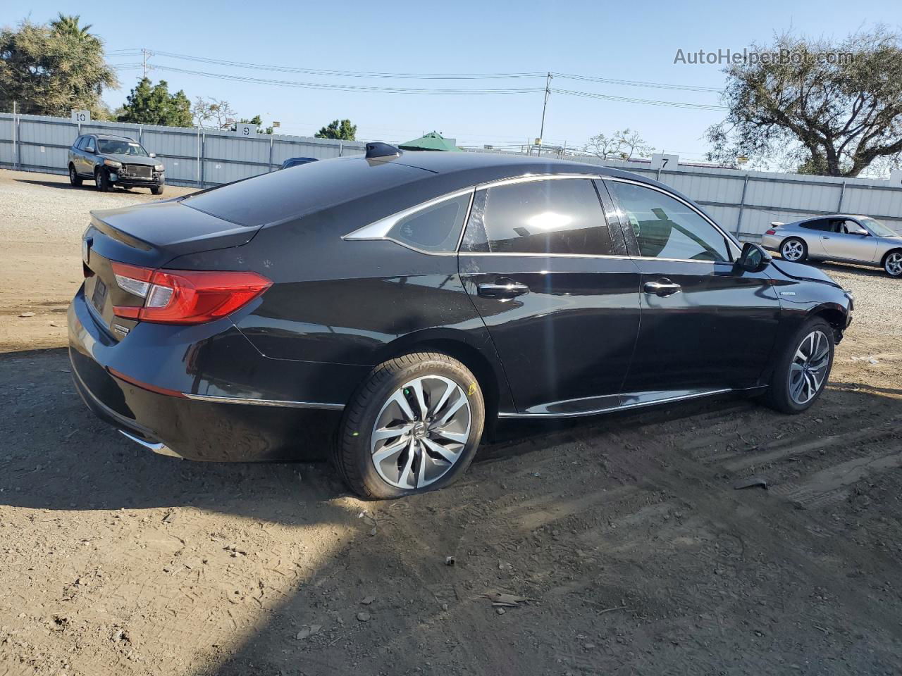 2018 Honda Accord Touring Hybrid Black vin: 1HGCV3F96JA000281