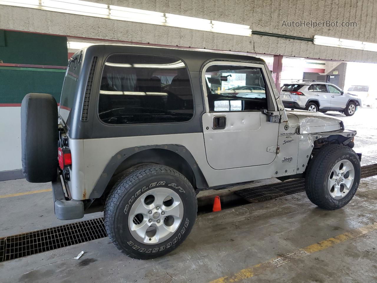 2000 Jeep Wrangler / Tj Sport Silver vin: 1J4FA49S3YP733451