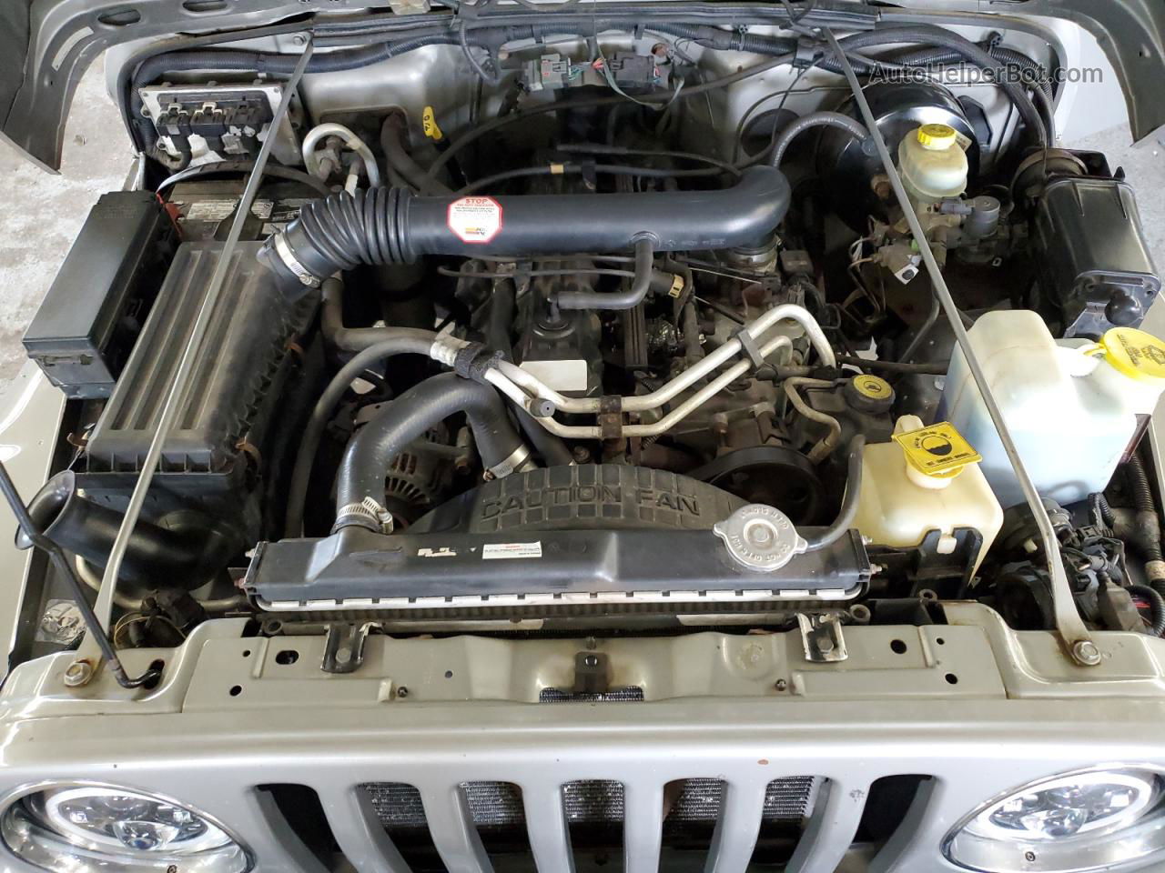 2000 Jeep Wrangler / Tj Sport Silver vin: 1J4FA49S3YP733451