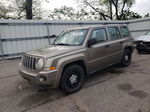 2008 Jeep Patriot Sport Tan vin: 1J8FF28W08D624603