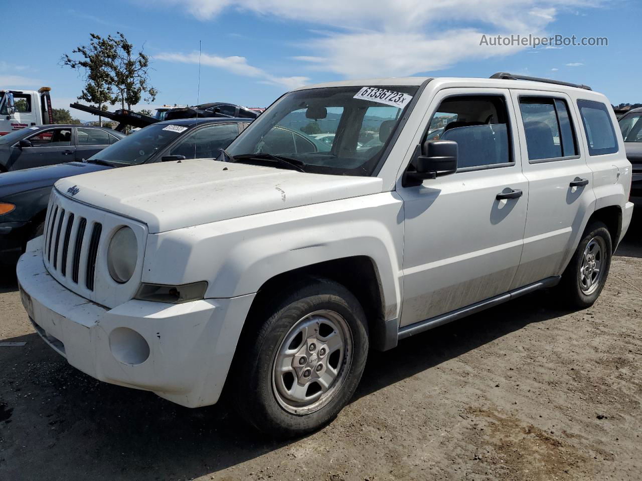 2008 Jeep Patriot Sport White vin: 1J8FF28W18D504647