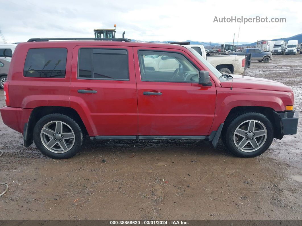 2008 Jeep Patriot Sport Red vin: 1J8FF28W38D736506