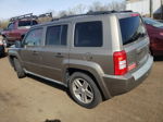 2008 Jeep Patriot Sport Gold vin: 1J8FF28W58D639789