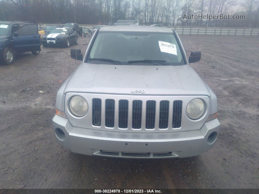 2008 Jeep Patriot Sport Silver vin: 1J8FF28W68D795789