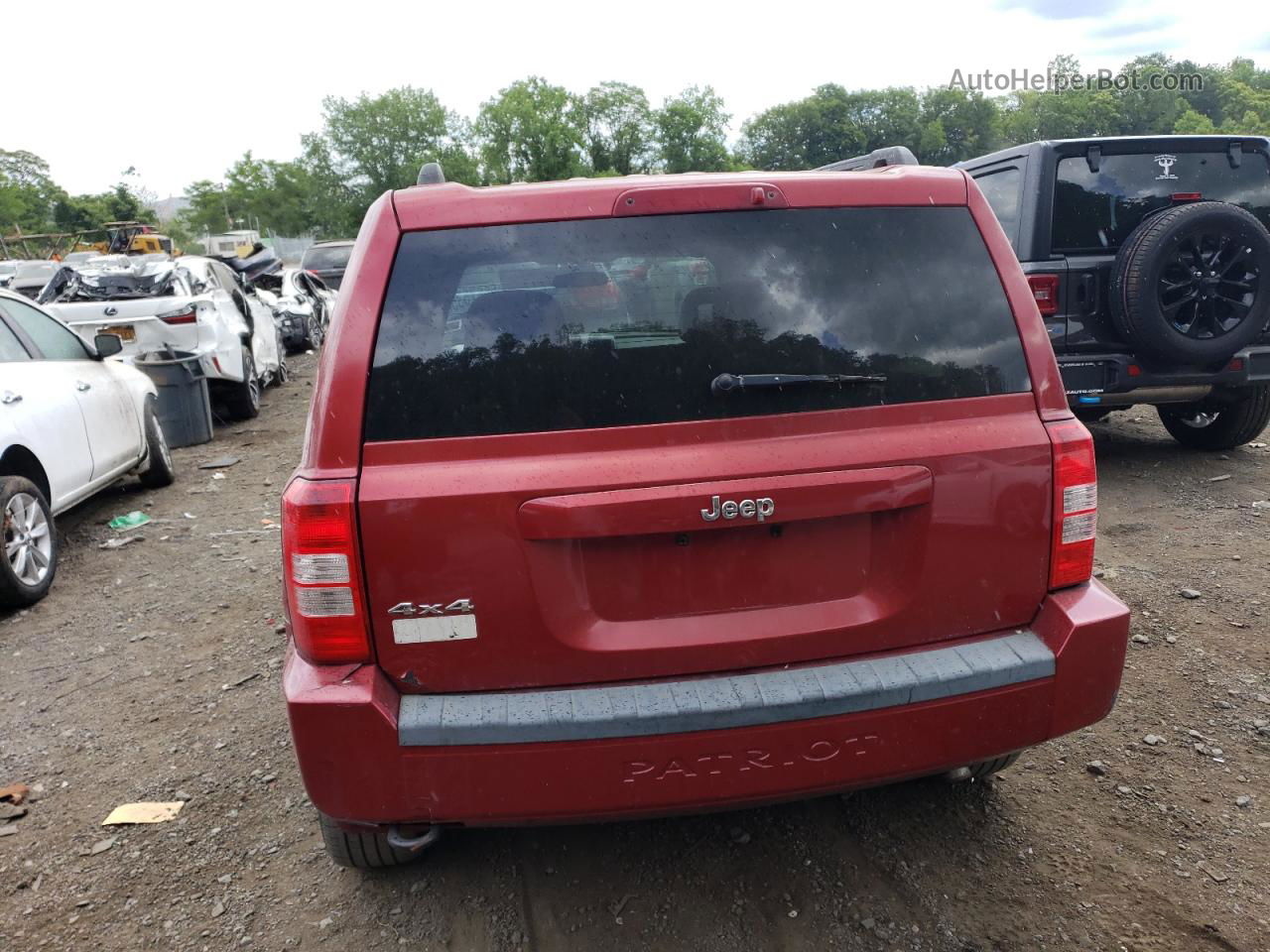 2008 Jeep Patriot Sport Red vin: 1J8FF28W88D528590