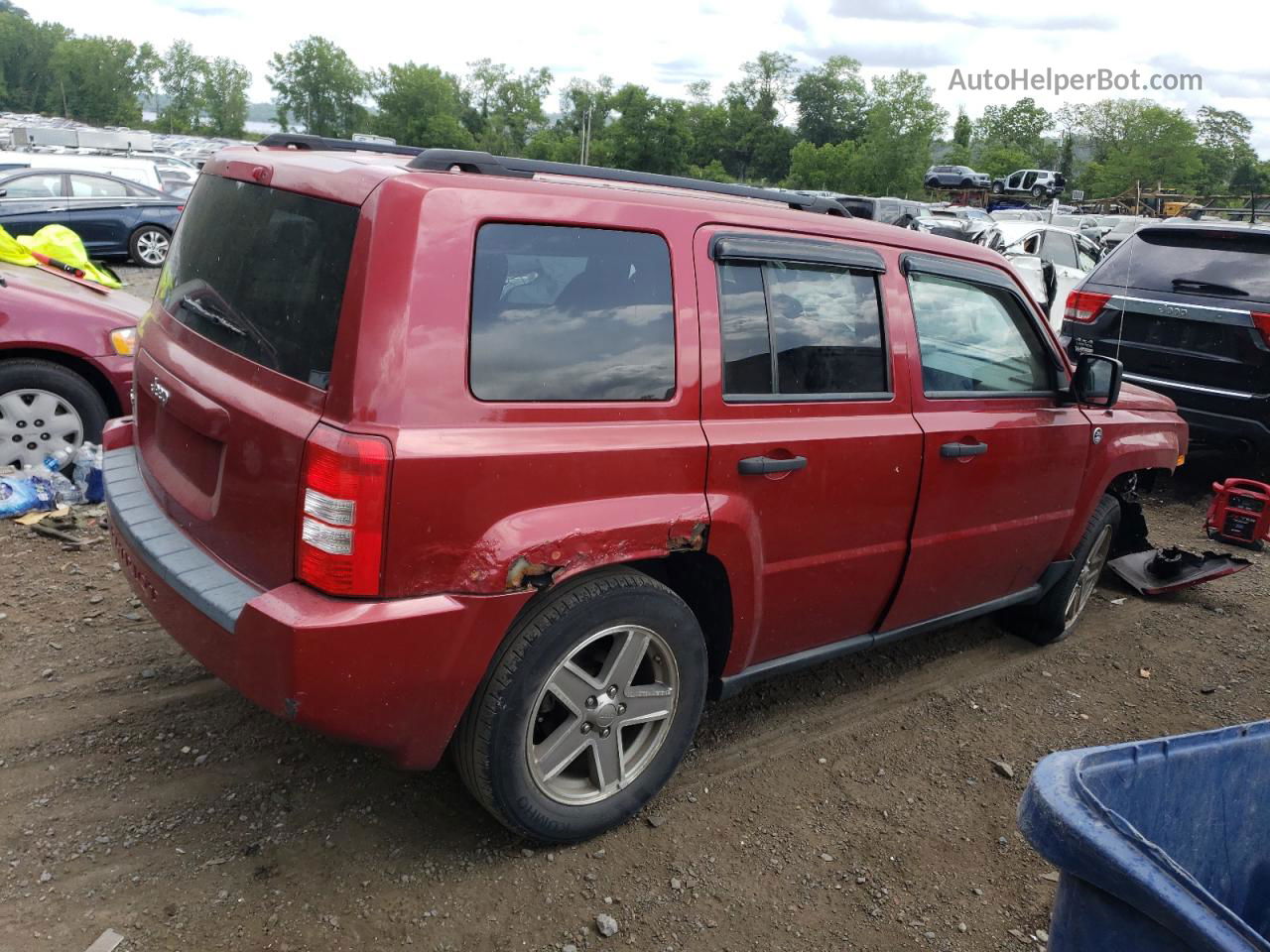 2008 Jeep Patriot Sport Red vin: 1J8FF28W88D528590