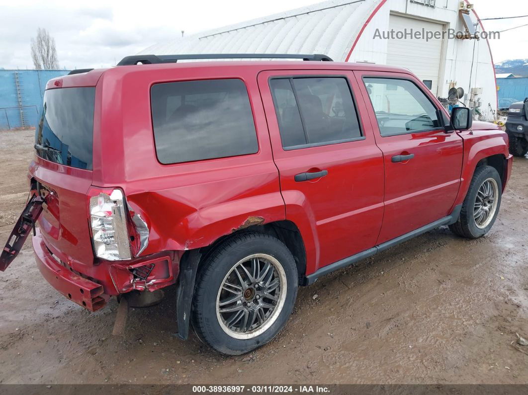 2008 Jeep Patriot Sport Red vin: 1J8FF28W88D648339