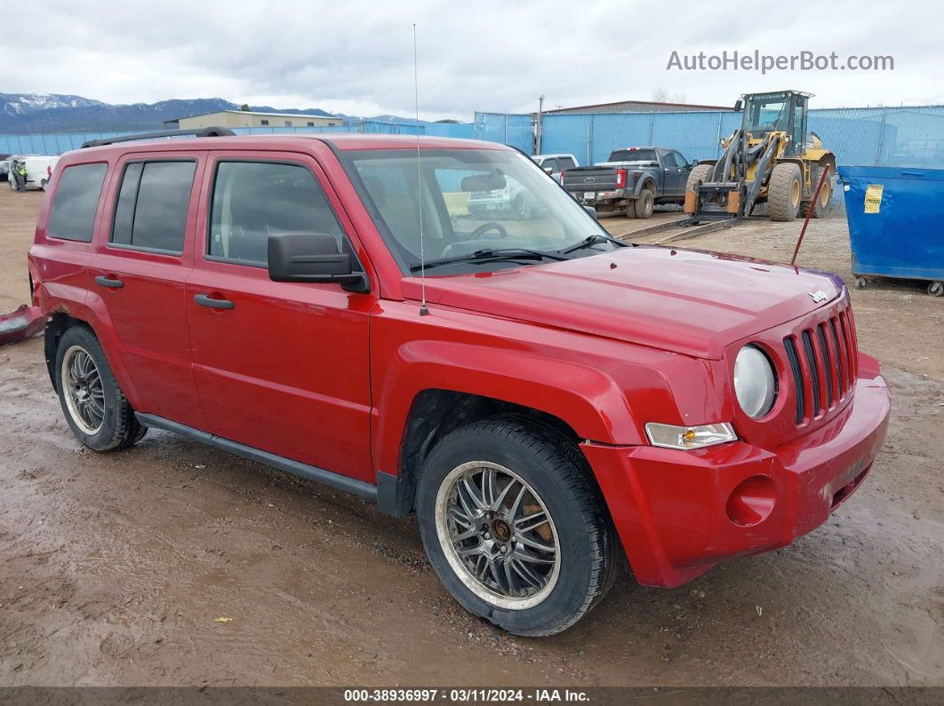 2008 Jeep Patriot Sport Red vin: 1J8FF28W88D648339