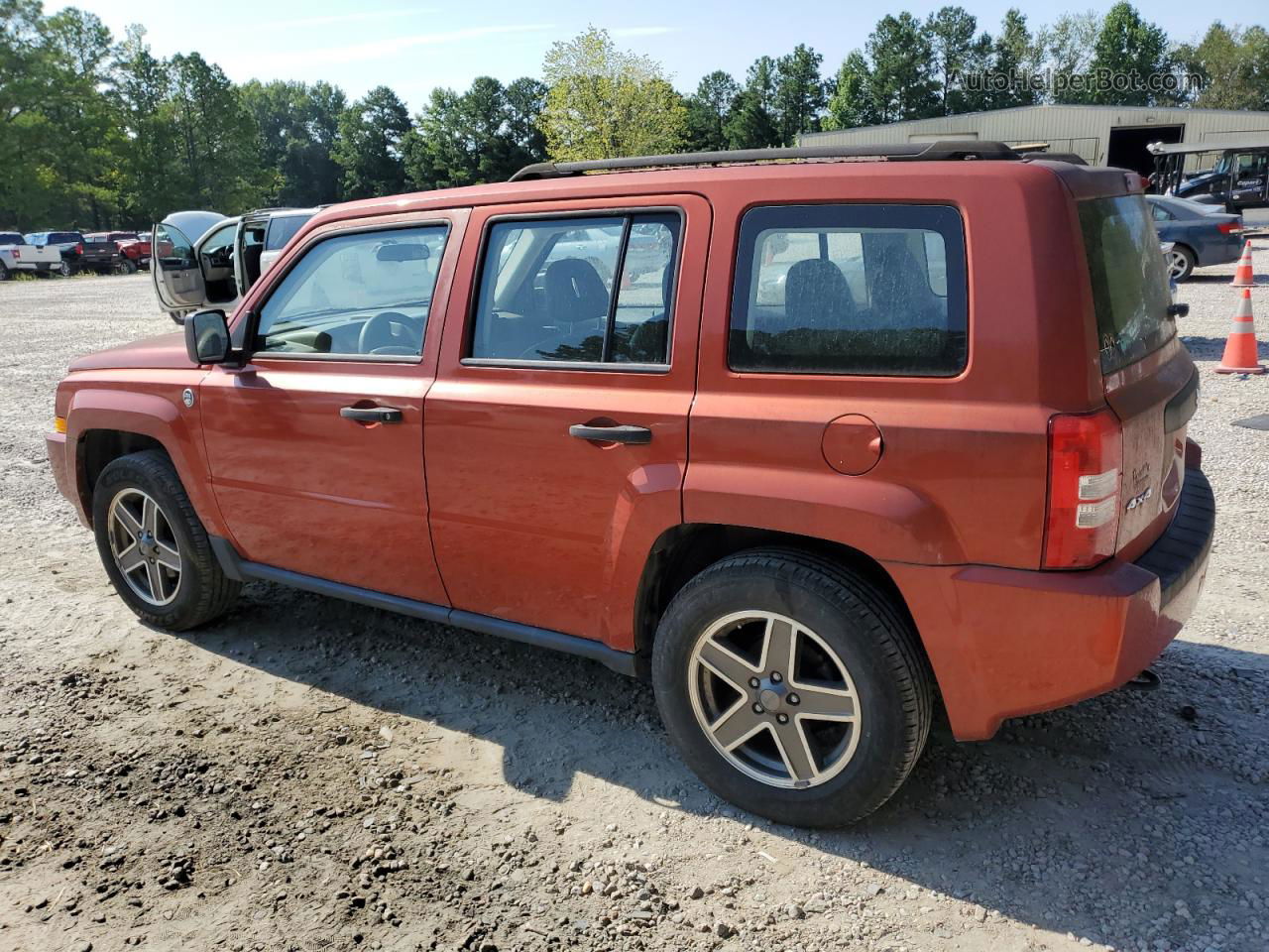 2008 Jeep Patriot Sport Оранжевый vin: 1J8FF28W88D785149