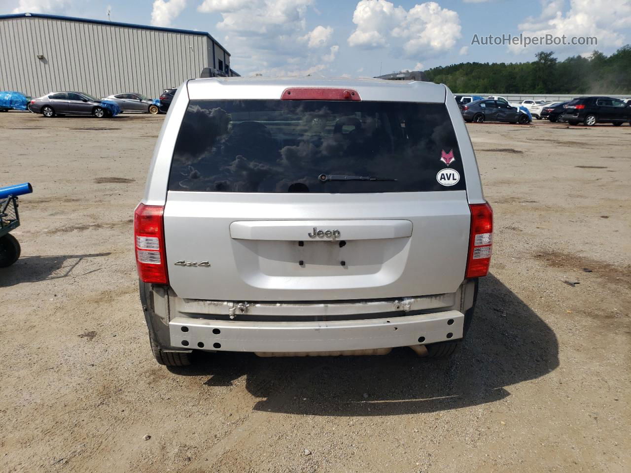 2008 Jeep Patriot Sport Silver vin: 1J8FF28W98D565423