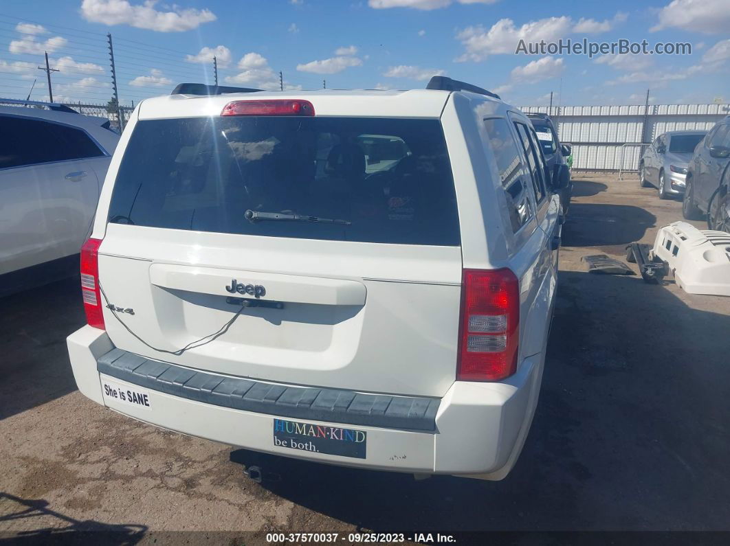 2008 Jeep Patriot Sport White vin: 1J8FF28WX8D793589