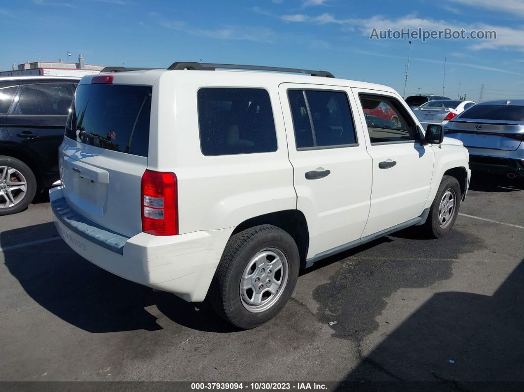 2008 Jeep Patriot Sport White vin: 1J8FT28018D692865