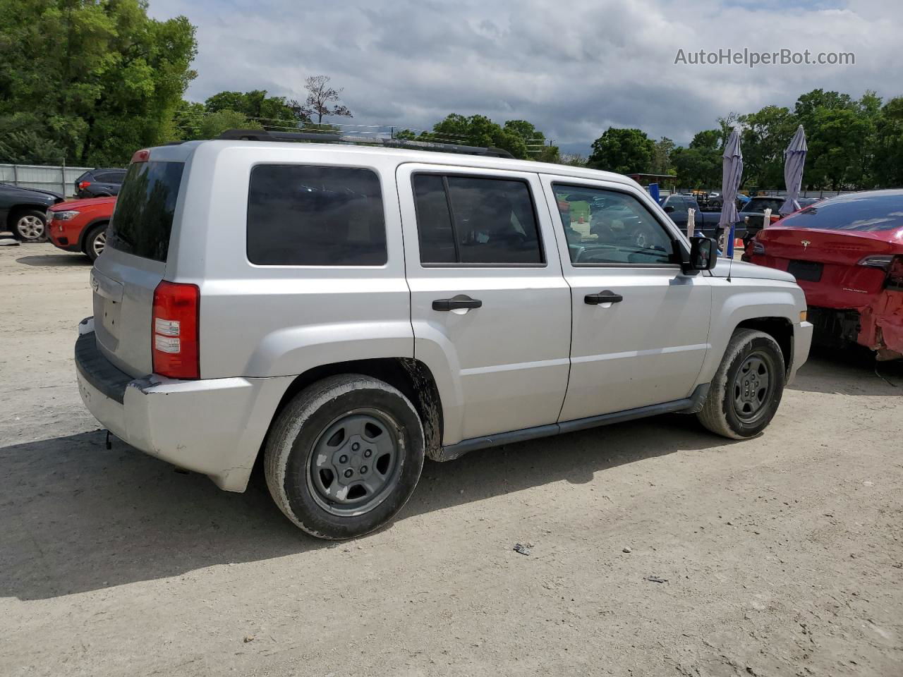 2008 Jeep Patriot Sport Silver vin: 1J8FT28068D644438