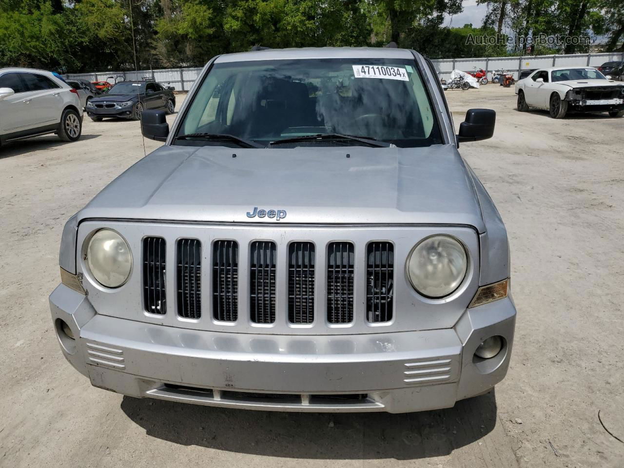 2008 Jeep Patriot Sport Silver vin: 1J8FT28068D644438