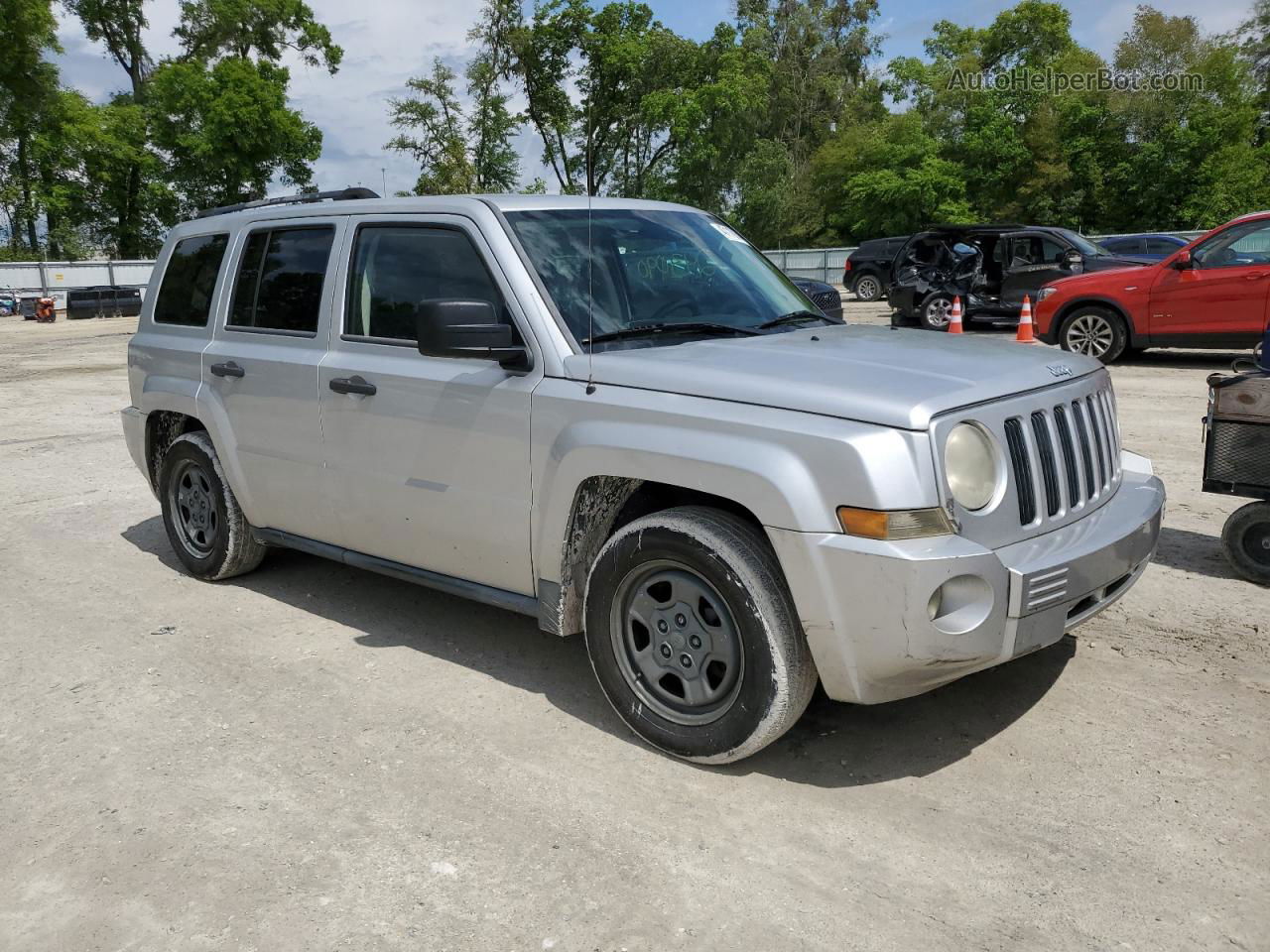 2008 Jeep Patriot Sport Silver vin: 1J8FT28068D644438