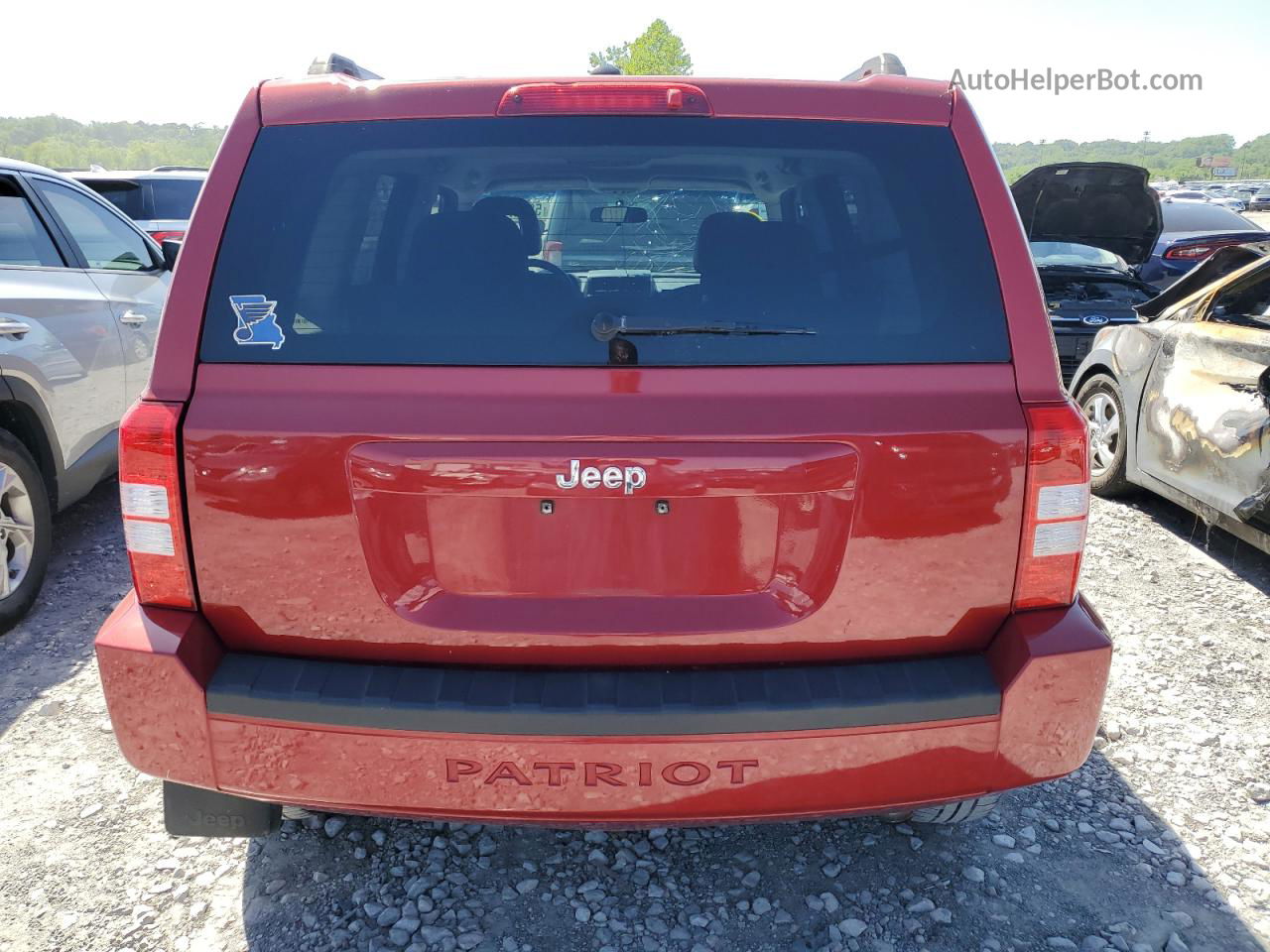 2008 Jeep Patriot Sport Red vin: 1J8FT28098D540297