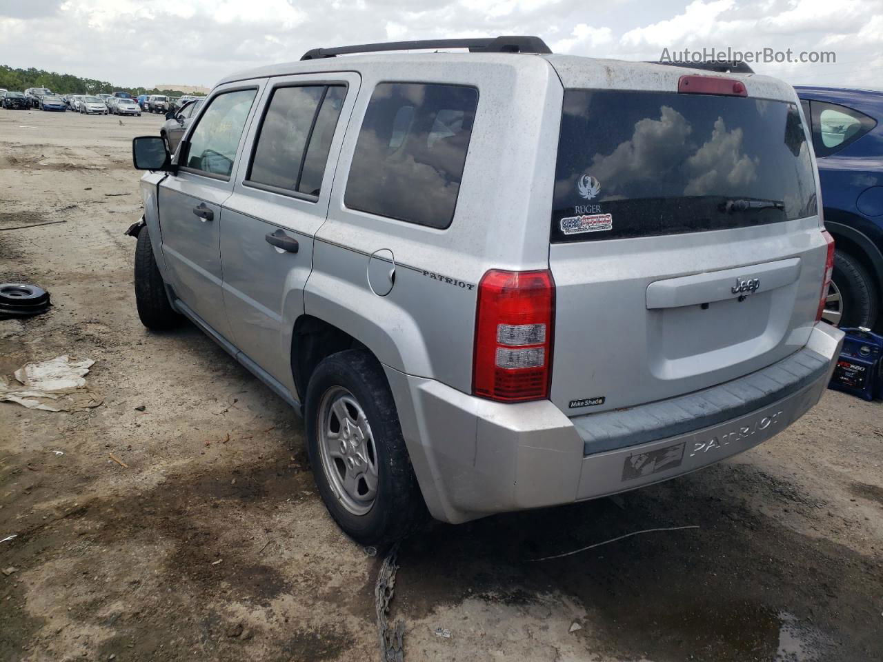 2008 Jeep Patriot Sport Silver vin: 1J8FT280X8D798148