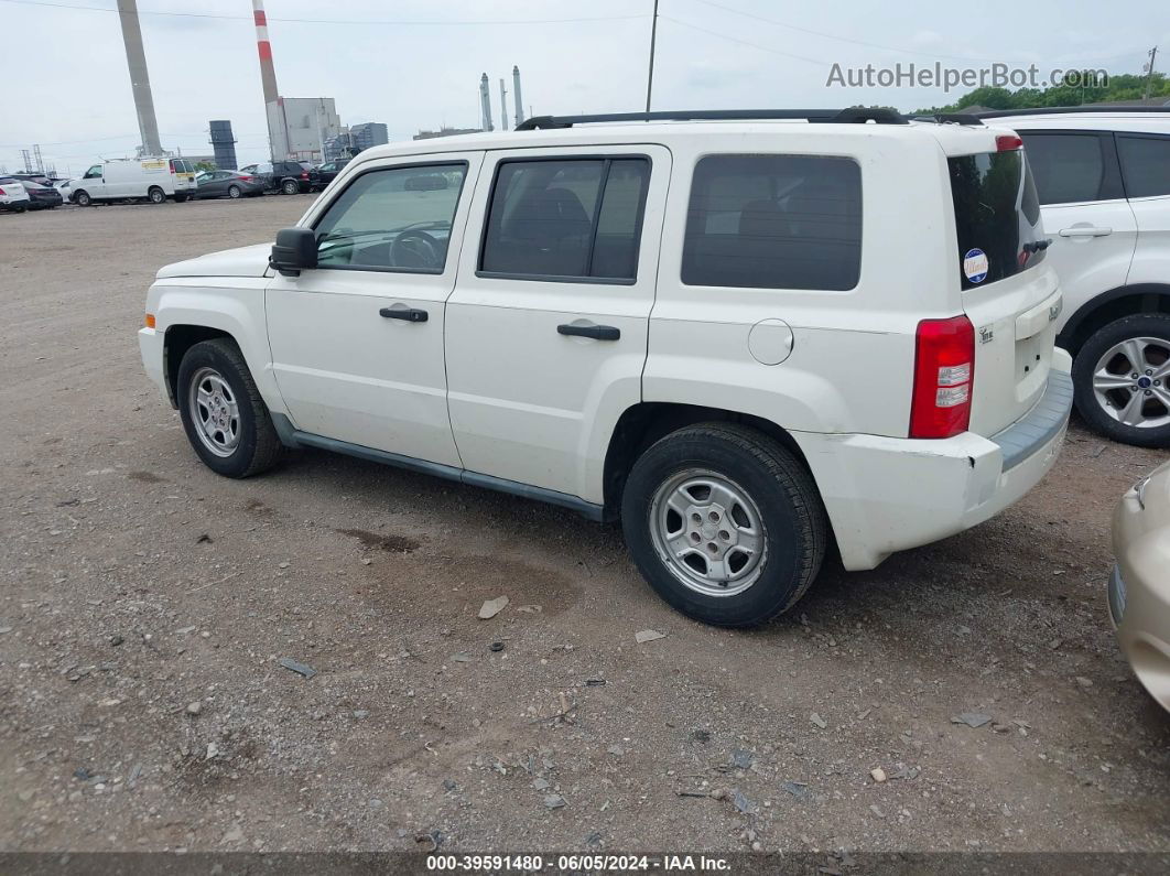 2008 Jeep Patriot Sport White vin: 1J8FT28W08D519911