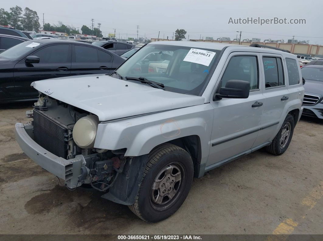 2008 Jeep Patriot Sport Silver vin: 1J8FT28W18D555610