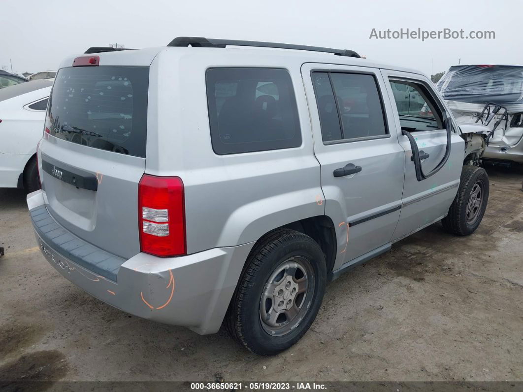 2008 Jeep Patriot Sport Silver vin: 1J8FT28W18D555610