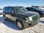 2008 Jeep Patriot Sport Зеленый vin: 1J8FT28W18D600934