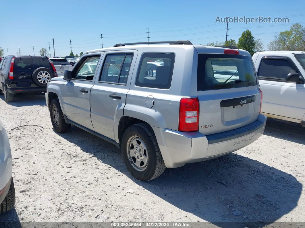 2008 Jeep Patriot Sport Серебряный vin: 1J8FT28W18D699769