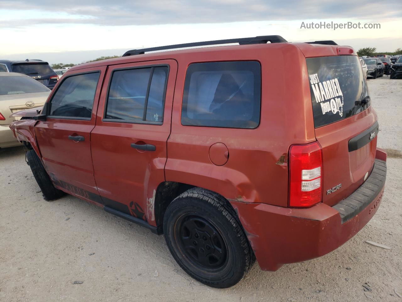 2008 Jeep Patriot Sport Orange vin: 1J8FT28W18D766886