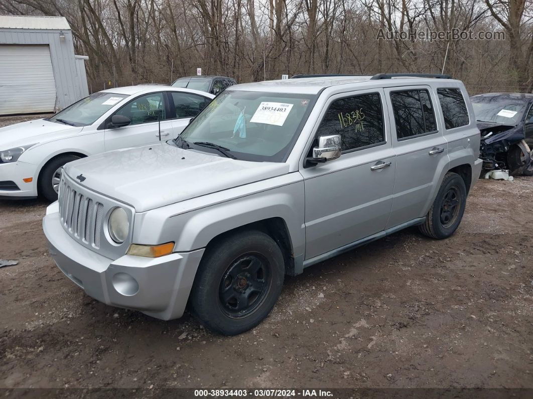 2008 Jeep Patriot Sport Silver vin: 1J8FT28W28D519280