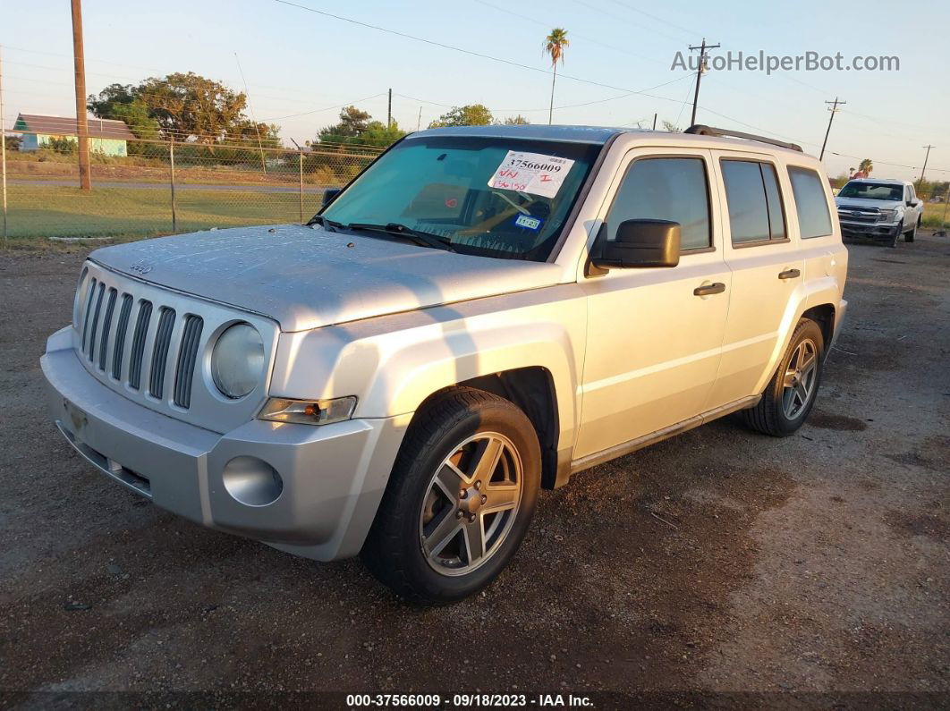 2008 Jeep Patriot Sport Silver vin: 1J8FT28W28D750244