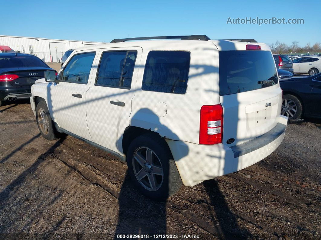 2008 Jeep Patriot Sport White vin: 1J8FT28W38D626838